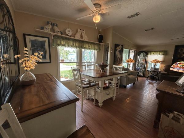 1989 Homes of Merit HS Mobile Home