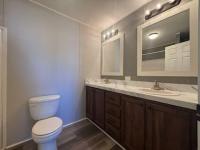 2023 Live Oak Homes Chestnut L-5562E-Oak Manufactured Home