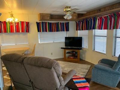 Photo 4 of 15 of home located at 8701 S Kolb Rd Lot V-266 Tucson, AZ 85756