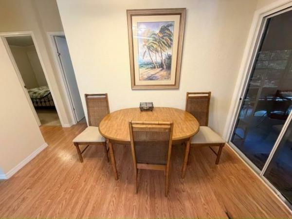 1989 PALM Manufactured Home