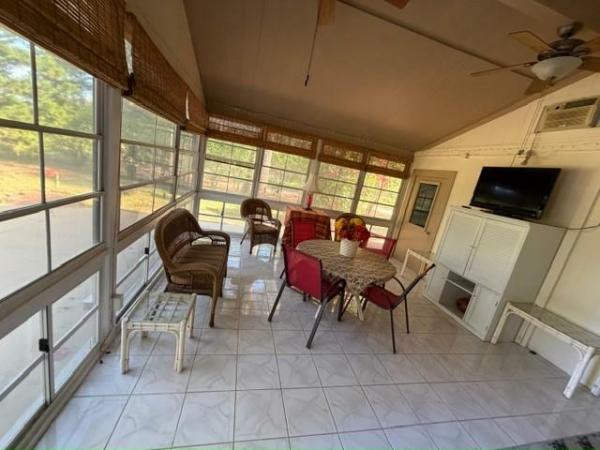 1989 PALM Manufactured Home