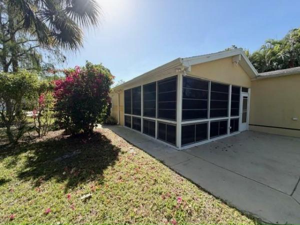 1989 PALM Manufactured Home