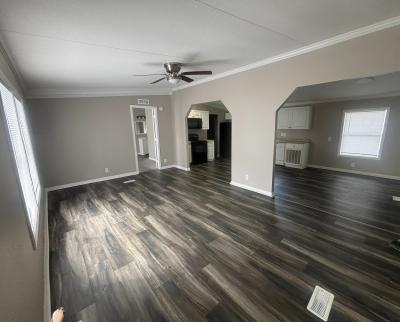 Mobile Home at 110 Parkwood Estates Dr Lot 19 Plant City, FL 33566