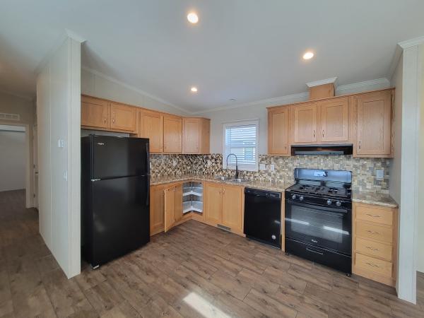 2020 Champion SCS642 Mobile Home