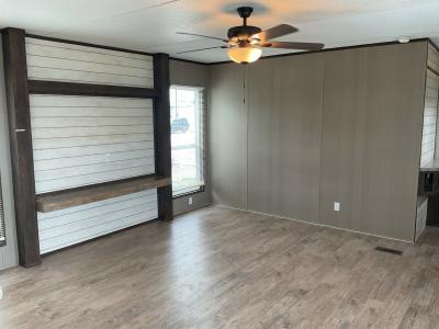 Photo 3 of 11 of home located at 342 Bandera St. San Marcos, TX 78666