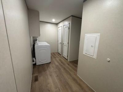 Photo 4 of 21 of home located at 251 Runido Dr Kentwood, MI 49548