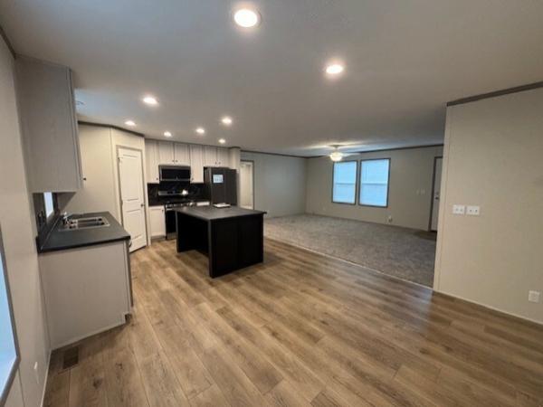 2025 Clayton 95PLH28523G Mobile Home