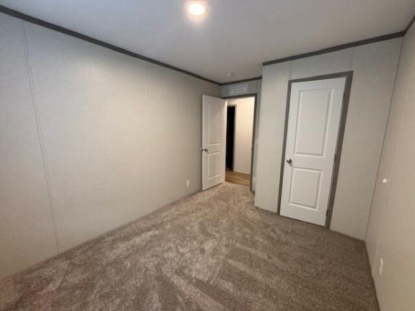 2025 Clayton 95PLH28523G Mobile Home