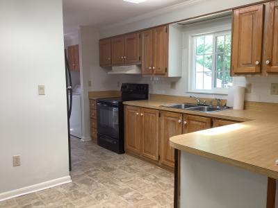 Photo 5 of 17 of home located at 150 Burleigh Drive Hampstead, NC 28443
