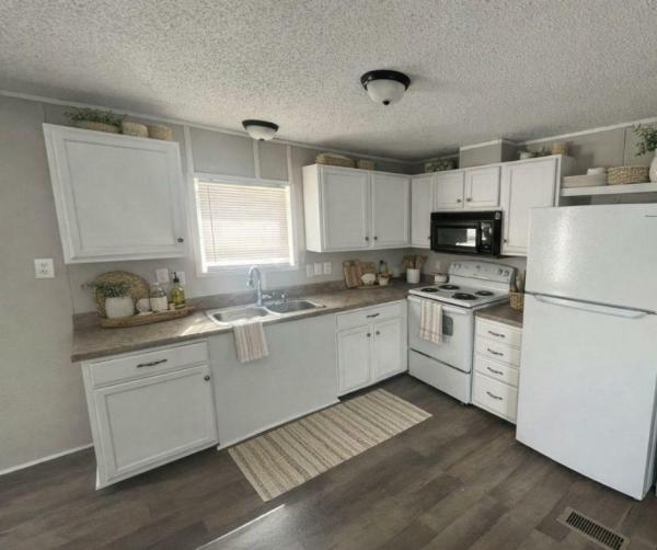 2005 DEST NA  Home