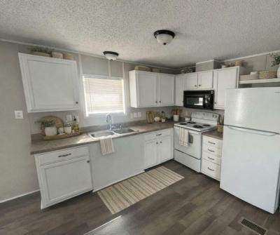Photo 2 of 20 of home located at 127 Lakeside Garden Circle Lake Wales, FL 33859