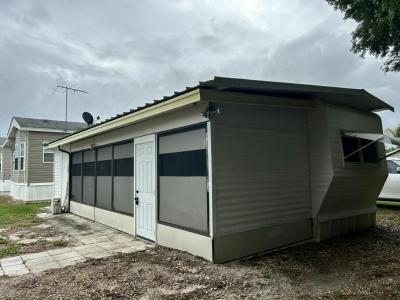 Photo 2 of 8 of home located at 6941 Macdonald Court, Lot 16 Zephyrhills, FL 33541