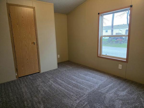 2002 Skyline C401 Manufactured Home