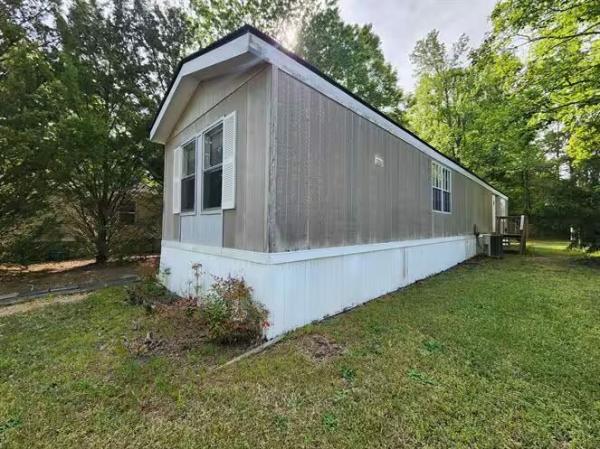 1990 HORT Mobile Home For Sale