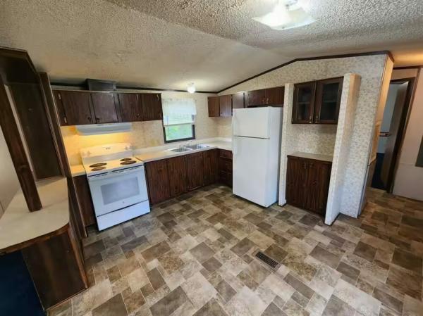 1990 REDMAN  Home