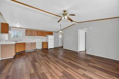 Photo 3 of 26 of home located at 491 Chapman Rd 27 Fountain Inn, SC 29644