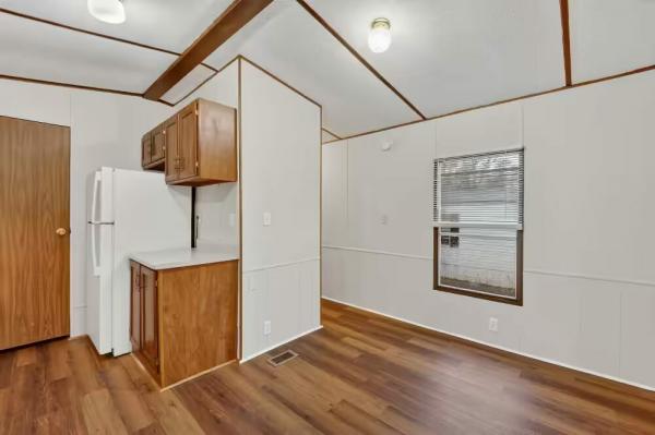 1989 SUNSHINE  Home