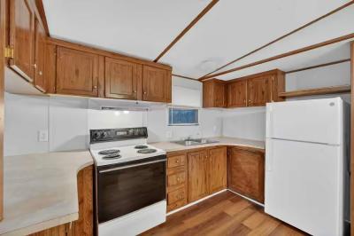 Photo 2 of 19 of home located at 491 Chapman Rd 121 Fountain Inn, SC 29644