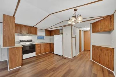 Photo 4 of 19 of home located at 491 Chapman Rd 121 Fountain Inn, SC 29644