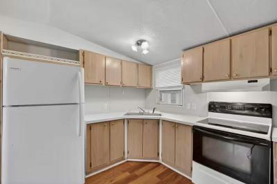 Photo 4 of 18 of home located at 491 Chapman Rd 103 Fountain Inn, SC 29644