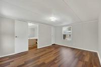 1999 OAKWOOD  Home