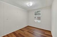 1999 OAKWOOD  Home