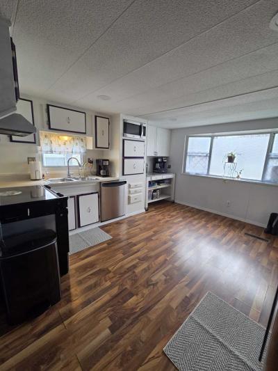 Photo 4 of 11 of home located at 2500 Gage St Wixom, MI 48393