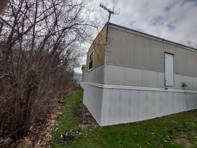 Photo 4 of 12 of home located at 341 Laurent Ln. White Lake, MI 48383