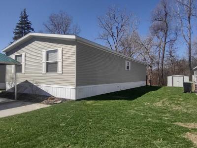 Photo 2 of 19 of home located at 368 Sycamore Dr White Lake, MI 48383