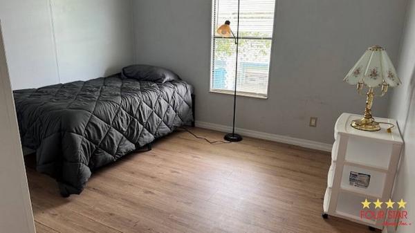 1987 VICT  Home