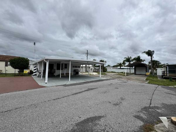Photo 1 of 2 of home located at 6735 Hammock Rd Lot  Lot 53, 56 Port Richey, FL 34668