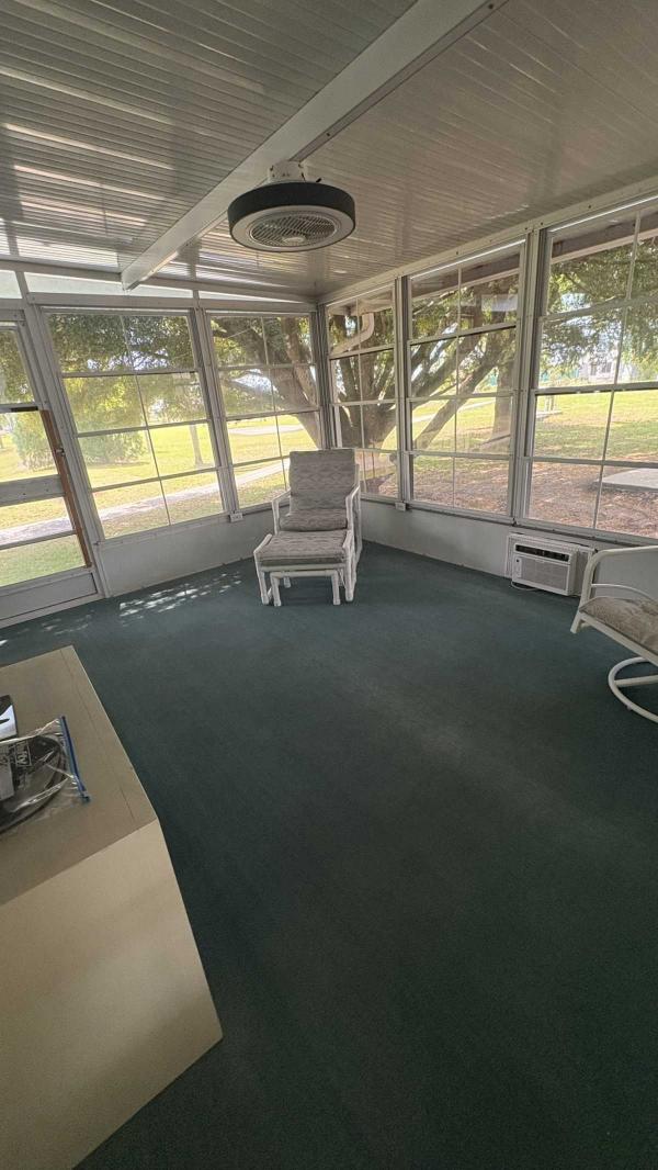 1996 Palm Harbor Manufactured Home