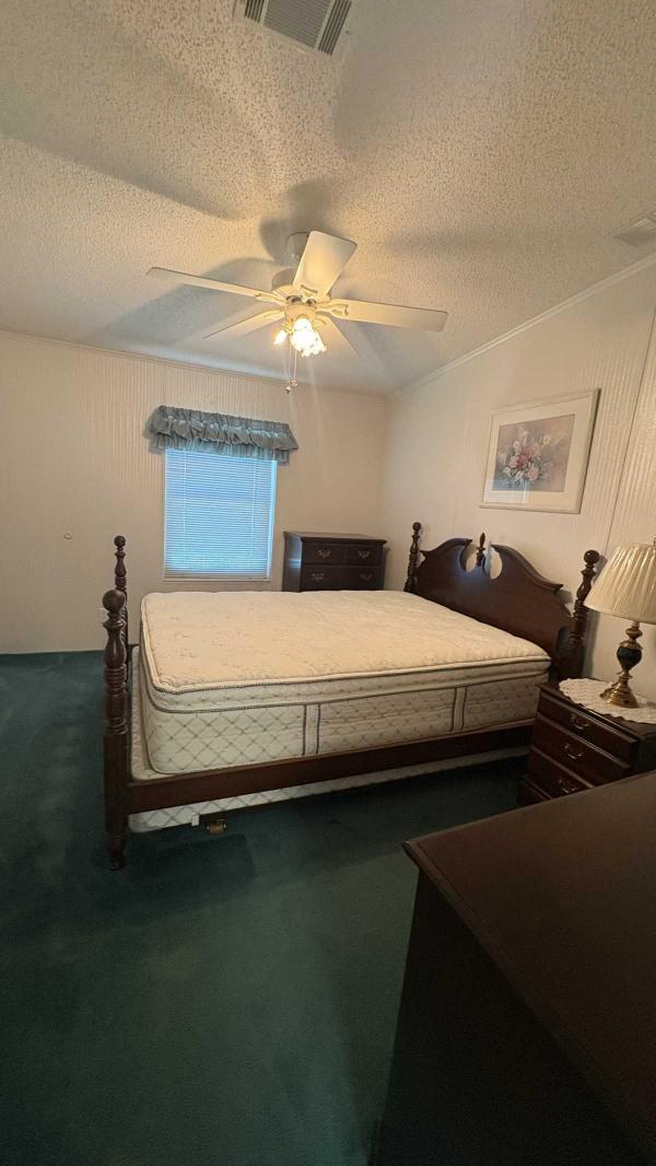 1996 Palm Harbor Manufactured Home