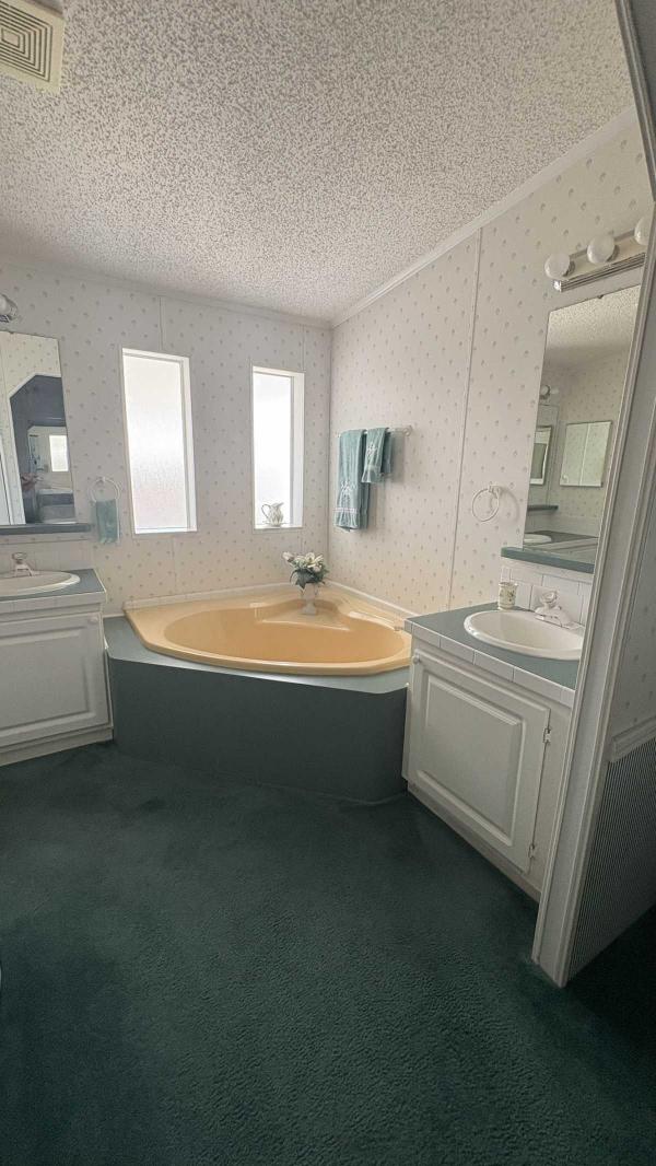 1996 Palm Harbor Manufactured Home