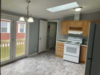 2003 Oakwood Manufactured Home
