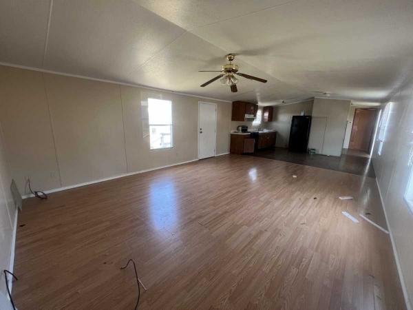 1999 Pioneer Pioneer Manufactured Home