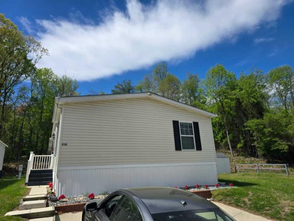 2010 Clayton Mobile Home For Sale