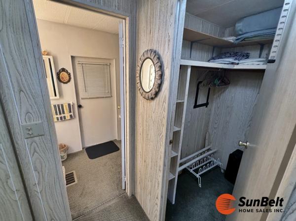 1979 SKYL Mobile Home