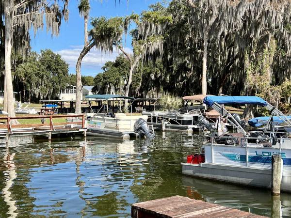 1979 SKYL Mobile Home