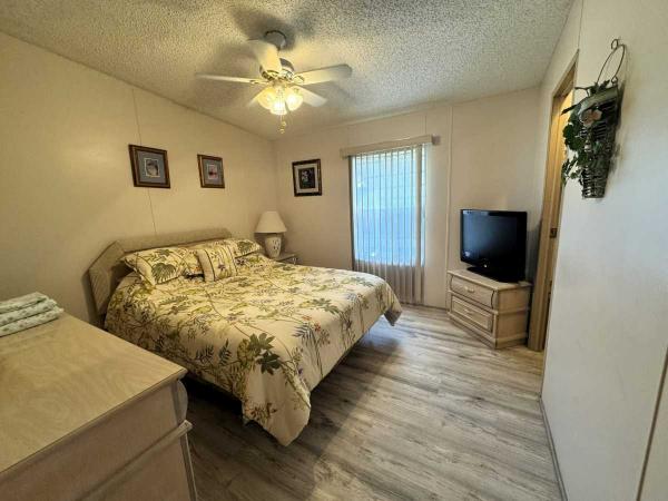 1991 Fleetwood Barrington Mobile Home