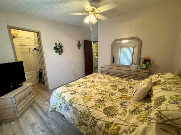 1991 Fleetwood Barrington Mobile Home