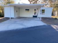 1976 Hillcrest Manufactured Home