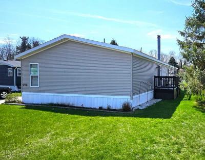Photo 5 of 30 of home located at 5736 S. Mayberry Kalamazoo, MI 49009