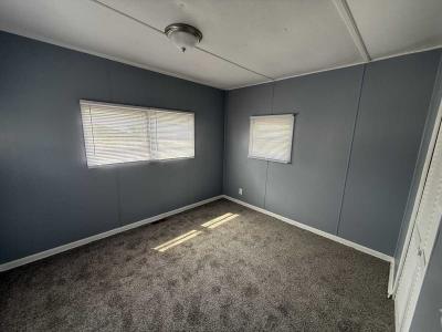 Photo 5 of 8 of home located at 1712 S Dixie Hwy #272 Crete, IL 60417