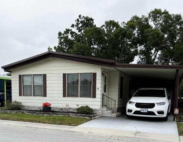 Photo 1 of 2 of home located at 1001 Starkey Rd Lot 118 Largo, FL 33771