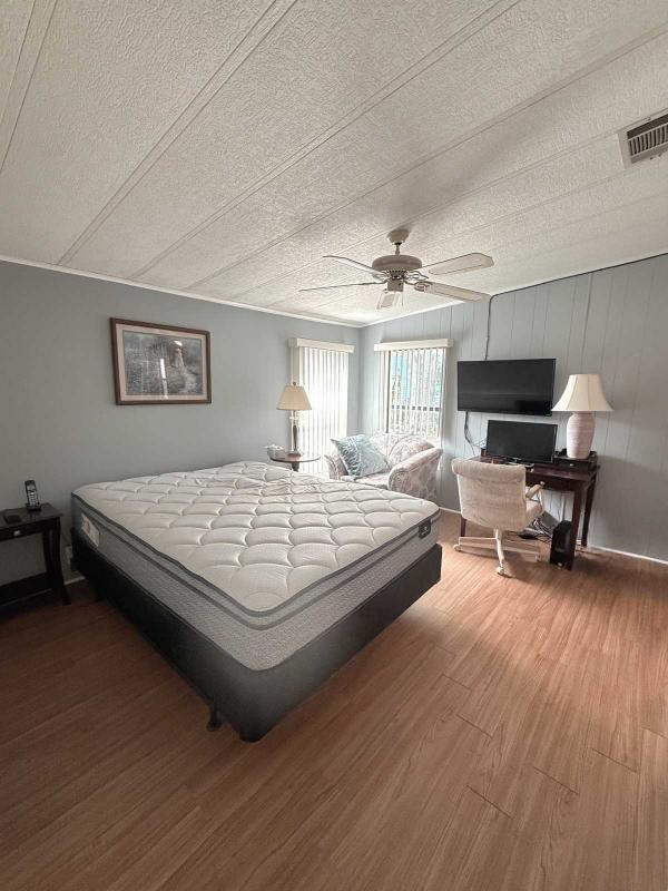 1987 Merit Mobile Home