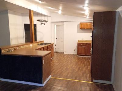 Photo 4 of 8 of home located at 202 W Peach Tree Ln Wellington, KS 67152