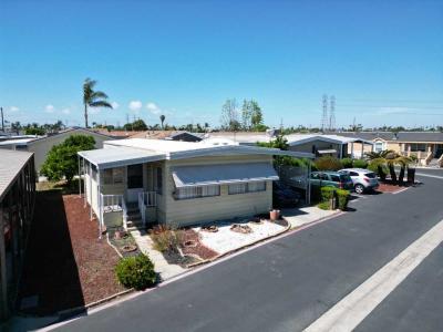 Photo 4 of 33 of home located at 19361 Brookhurst St. Sp# 122 Huntington Beach, CA 92646