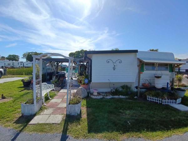1985 Fleetwood Mobile Home For Sale