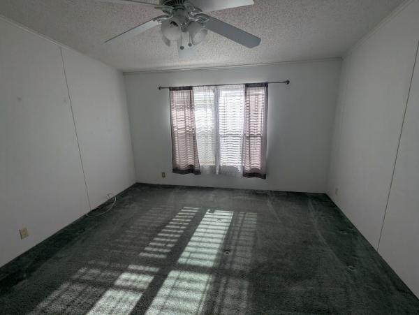 2001 Homes of Merit 1234 Mobile Home